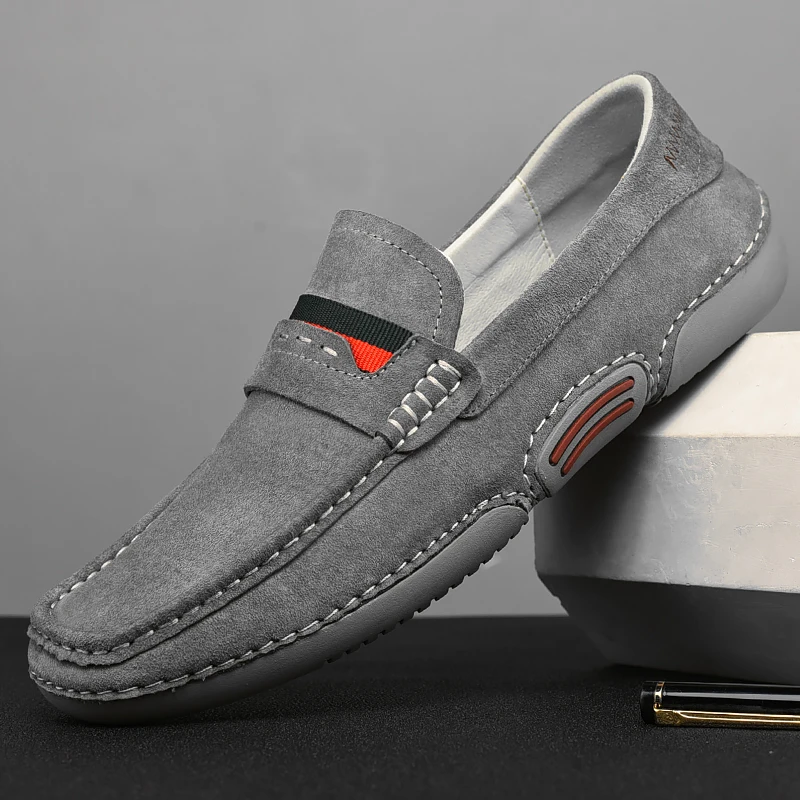 Brand 2021 New Men's Suede Loafers Fashion Casual Soft Leather Shoes Moccasins Breathable Non-Slip Driving Shoes Big Size Hot
Brand 2021 New Men's Suede Loafers Fashion Casual Soft Leather Shoes Moccasins Breathable Non-Slip Driving Shoes Big Size Hot
