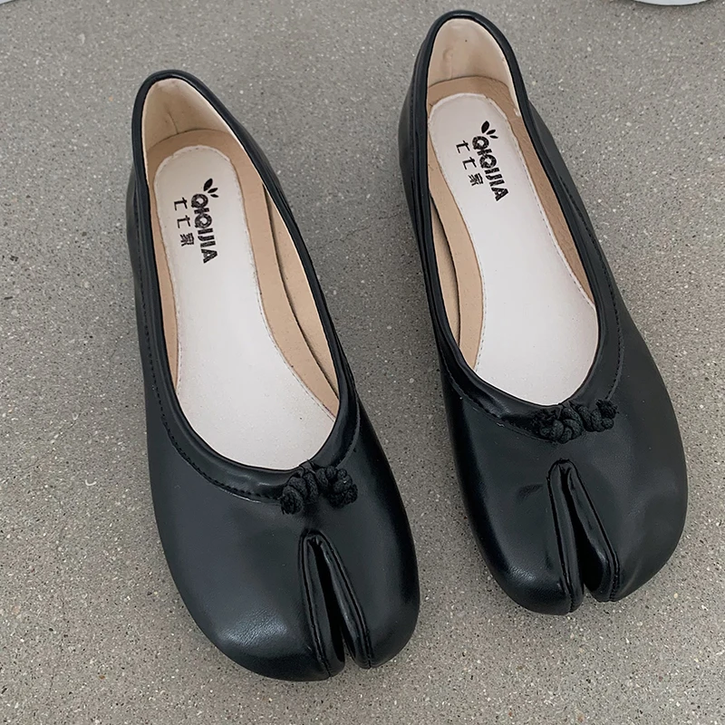 Autumn 2021 New Women Fashion Flats Female Round Toe Casual Outside Solid Shoes Woman Slip On Shoes For Ladies Loafers Flats
Autumn 2021 New Women Fashion Flats Female Round Toe Casual Outside Solid Shoes Woman Slip On Shoes For Ladies Loafers Flats