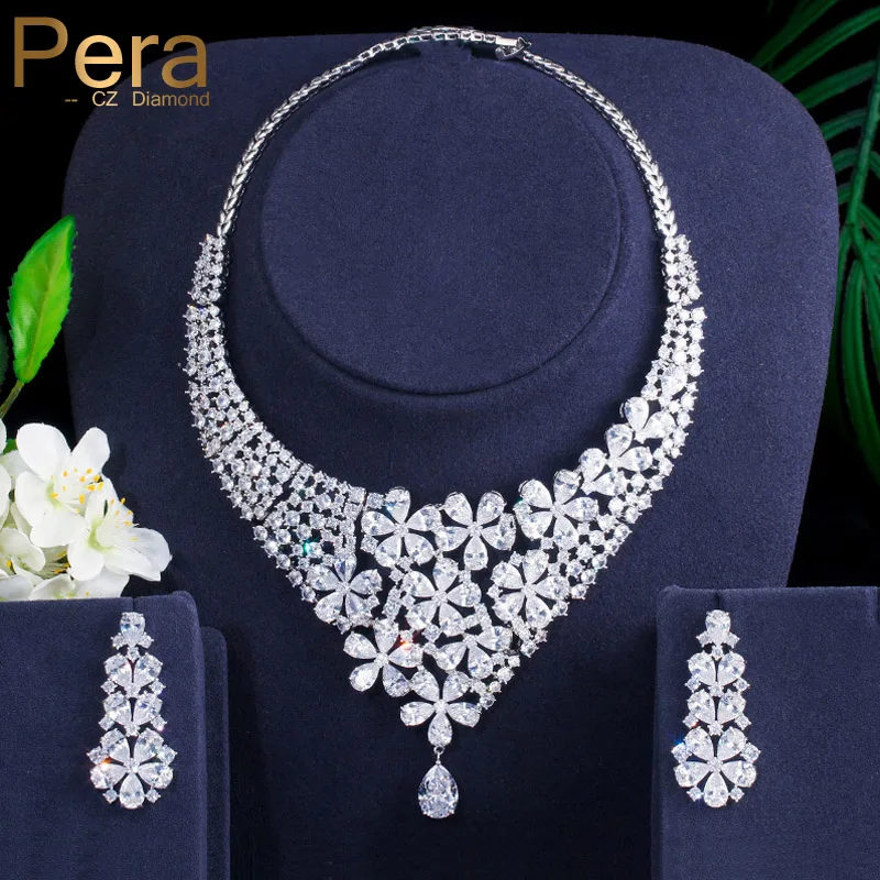 Pera White Flower Cubic Zirconia Paved Bridal Jewelry Big Statement Necklace and Earrings Set for Wedding Engagement Party J307
Pera White Flower Cubic Zirconia Paved Bridal Jewelry Big Statement Necklace and Earrings Set for Wedding Engagement Party J307