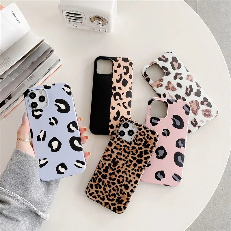 fashion leopard print Phone Cover Case For Iphone X 11 12 mini pro Xs Max Xr 10 8 7 6 6s Plus se 4.7 Luxury Soft Coque Fundas
fashion leopard print Phone Cover Case For Iphone X 11 12 mini pro Xs Max Xr 10 8 7 6 6s Plus se 4.7 Luxury Soft Coque Fundas