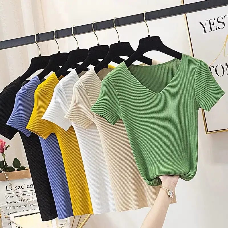 Summer Korean Clothes T-shirt Fashion Diamonds V-neck Knitting Ice-silk Solid Korean Style Women's Thin Tops Casual Chic
Summer Korean Clothes T-shirt Fashion Diamonds V-neck Knitting Ice-silk Solid Korean Style Women's Thin Tops Casual Chic
