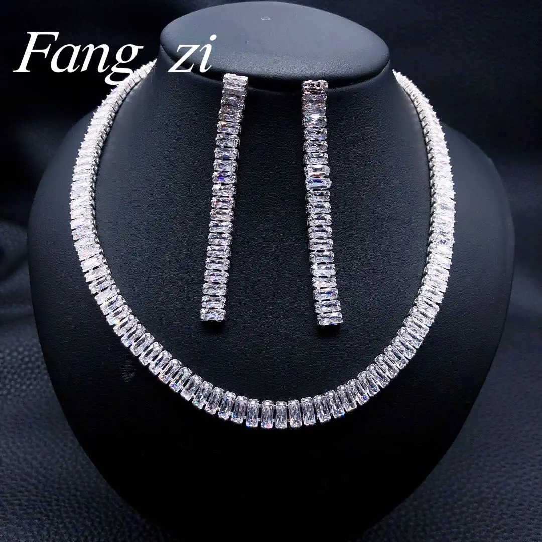 Women's exquisite fashion jewelry set wedding bridesmaids Party Jewelry zircon necklace earrings set gift accessories wholesale
Women's exquisite fashion jewelry set wedding bridesmaids Party Jewelry zircon necklace earrings set gift accessories wholesale
