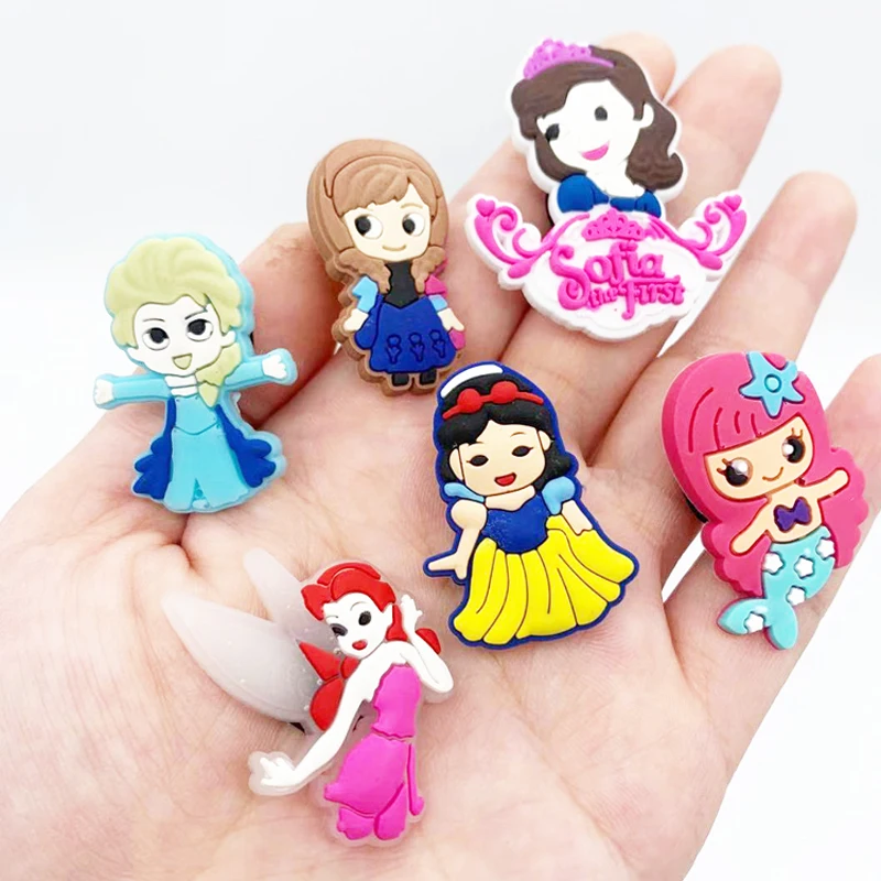 Single Sale 1pcs Cartoon Girls Shoe Charm Shoe Buckles Accessories Sandal Decorations Fit Croc Wristband JIBZ Kid's Party Gifts
Single Sale 1pcs Cartoon Girls Shoe Charm Shoe Buckles Accessories Sandal Decorations Fit Croc Wristband JIBZ Kid's Party Gifts