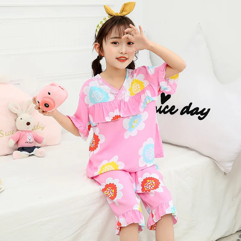 Summer Clothing Set For Girls V-Neck Short Sleeve Tops Light Thin Pajamas Set High Waist Cropped Trousers Loose Home Clothes
Summer Clothing Set For Girls V-Neck Short Sleeve Tops Light Thin Pajamas Set High Waist Cropped Trousers Loose Home Clothes