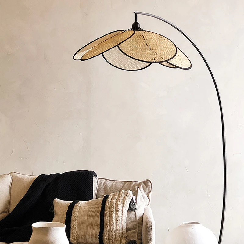 

Напольная Лампа в стиле ретро, минималистичный дизайнерский светильник для гостиной, спальни, пола для гостиницы, спальни и завтрака, украш...