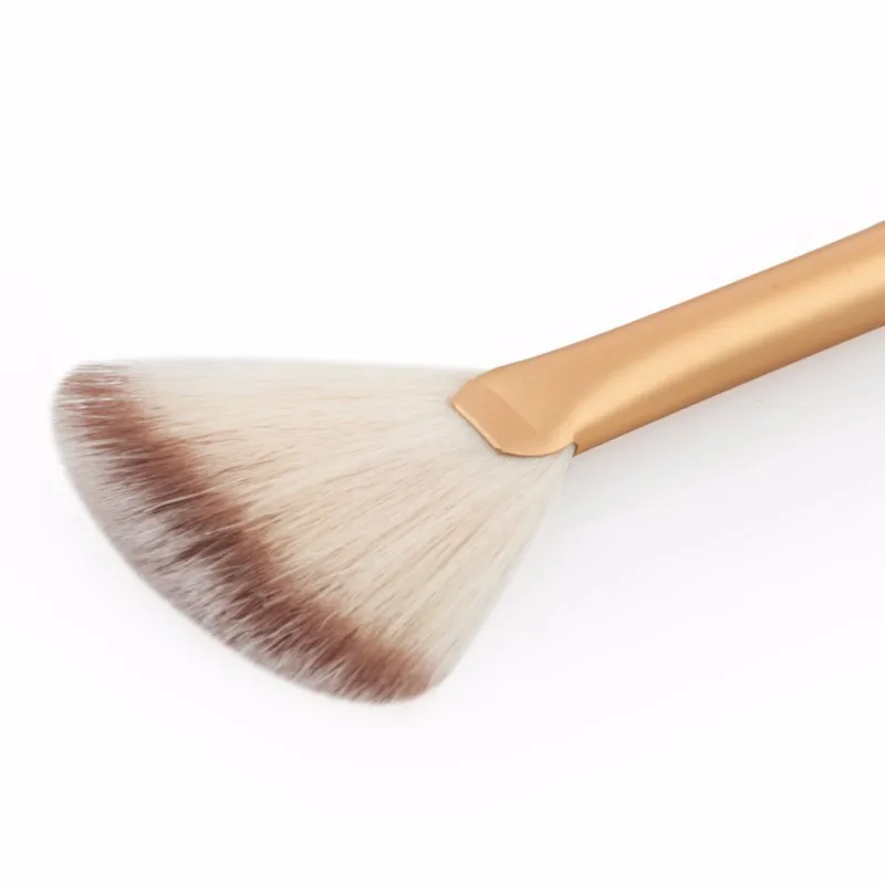 1Pc Professional Fan Shaped Face Make Up Brushes Nylon Plastic Handle Foundation Brush Portable Powder Brush Cosmetic Hot Sale
1Pc Professional Fan Shaped Face Make Up Brushes Nylon Plastic Handle Foundation Brush Portable Powder Brush Cosmetic Hot Sale