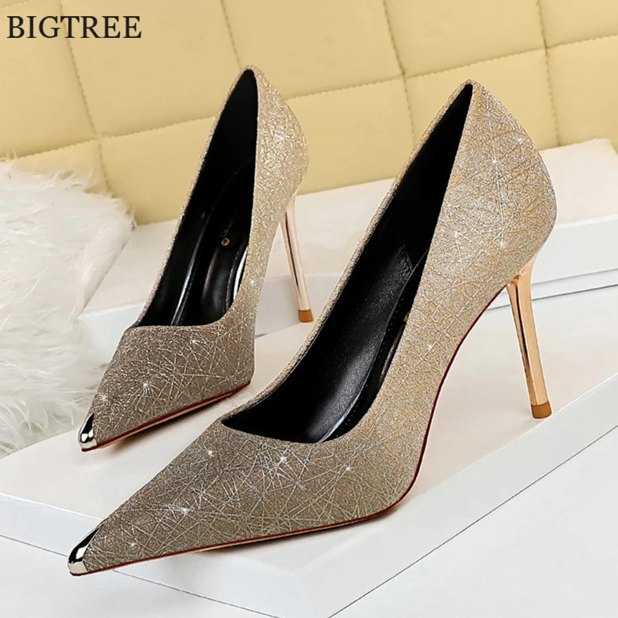Plus Size 43 Metal Pointed Toe Women Shoes Fashion Sequined Cloth Shallow Ladies Party Pumps Bling Woman Wedding Shoes High Heel
Plus Size 43 Metal Pointed Toe Women Shoes Fashion Sequined Cloth Shallow Ladies Party Pumps Bling Woman Wedding Shoes High Heel
