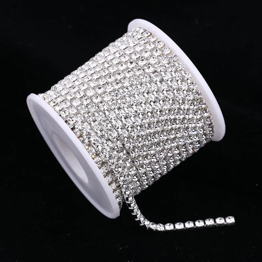 1 Roll Of 10 Meters Rhinestone Chain Bracelet Headwear Clothing Shoes Rhinestone Silver Claw Chain DIY Sewing Trim Accessory
1 Roll Of 10 Meters Rhinestone Chain Bracelet Headwear Clothing Shoes Rhinestone Silver Claw Chain DIY Sewing Trim Accessory