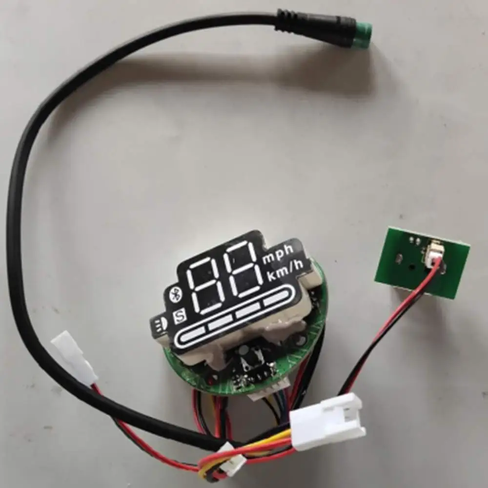 100% Original Display Dashboard Meter for KUGOO KIRIN ES2 electric scooter 
100% Original Display Dashboard Meter for KUGOO KIRIN ES2 electric scooter