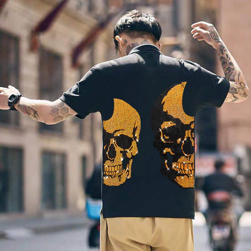 Diamond-Studded Novel Shiny Skull POLO Shirt Summer Breathable Wild Short-Sleeved Jogging Exclusive Men's Business Cotton
Diamond-Studded Novel Shiny Skull POLO Shirt Summer Breathable Wild Short-Sleeved Jogging Exclusive Men's Business Cotton