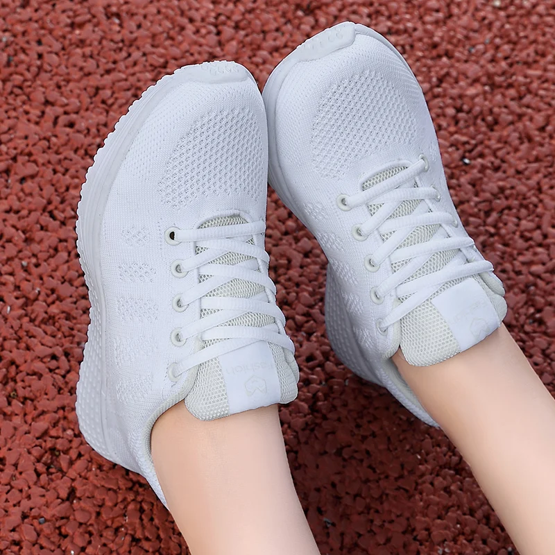 Women Fashion Sneakers Cross-border hot style women's shoes, breathable shoes, casual sports shoes, flying woven surface
Women Fashion Sneakers Cross-border hot style women's shoes, breathable shoes, casual sports shoes, flying woven surface