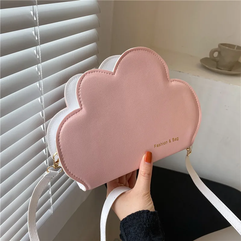Female Cloud Bag 2020 New Shoulder Bag Ladies Messenger Bag Luxury Designer Bags Ladies Purse Mobile Phone Bag Cross Body Bag
Female Cloud Bag 2020 New Shoulder Bag Ladies Messenger Bag Luxury Designer Bags Ladies Purse Mobile Phone Bag Cross Body Bag