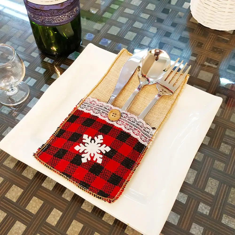 New Year Snowflake Xmas Knife Fork Cover Christmas Grid Red White Tableware Cover Bow Flake Tableware Decoration Christmas Decor
New Year Snowflake Xmas Knife Fork Cover Christmas Grid Red White Tableware Cover Bow Flake Tableware Decoration Christmas Decor