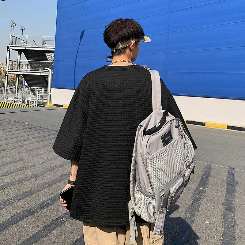 Summer Plaid T-shirt Men's Fashion Casual O-neck T Shirt Men Streetwear Korean Loose Hip-hop Short-sleeved Tshirt Mens Tops 
Summer Plaid T-shirt Men's Fashion Casual O-neck T Shirt Men Streetwear Korean Loose Hip-hop Short-sleeved Tshirt Mens Tops