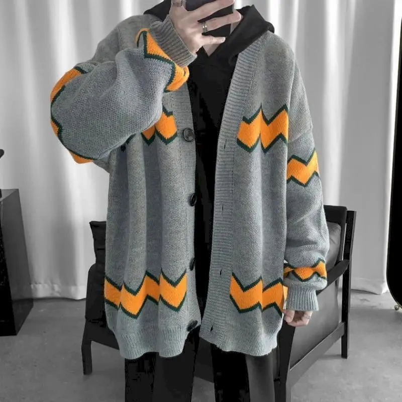 Vintage Cardigan Sweater Oversized Men Knit Long Sleeve V-neck Autumn Winter Grunge Loose Coat Korean Fashion Chic Male Tops
Vintage Cardigan Sweater Oversized Men Knit Long Sleeve V-neck Autumn Winter Grunge Loose Coat Korean Fashion Chic Male Tops