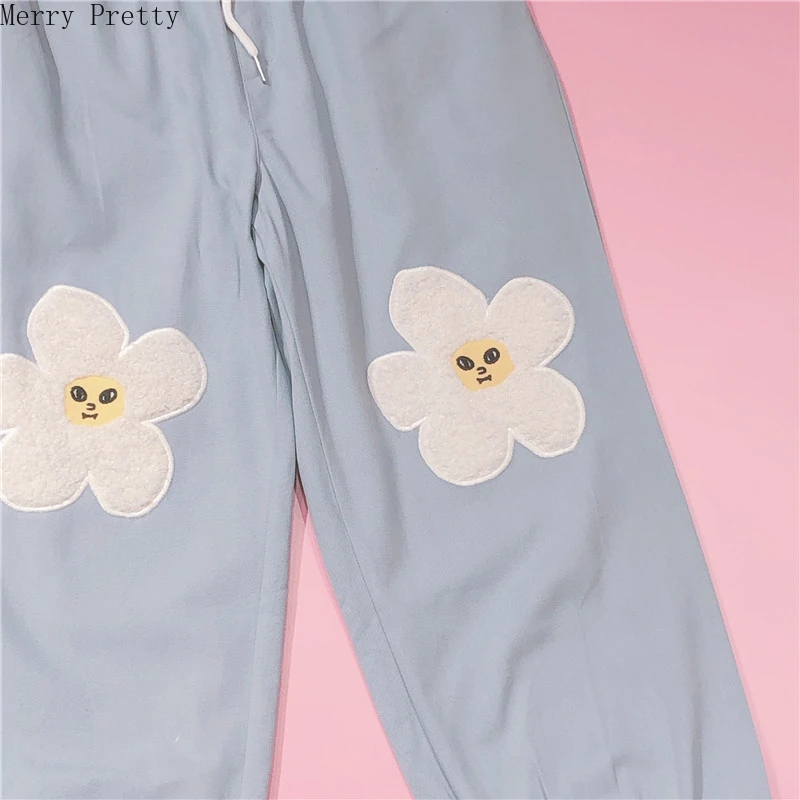 Women Cartoon Embroidery Wide Leg Harem Pants With Pockets Cotton Baggy Pants 2021 Summer Elastic Waist Pants 2020 New Trousers
Women Cartoon Embroidery Wide Leg Harem Pants With Pockets Cotton Baggy Pants 2021 Summer Elastic Waist Pants 2020 New Trousers