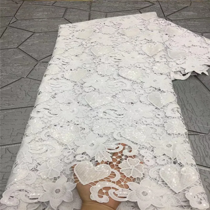 Pure white African Lace Fabric 2021 High Quality Lace Nigerian Lace Fabric 5 Yards French Tulle Lace Fabric For Party Dress
Pure white African Lace Fabric 2021 High Quality Lace Nigerian Lace Fabric 5 Yards French Tulle Lace Fabric For Party Dress