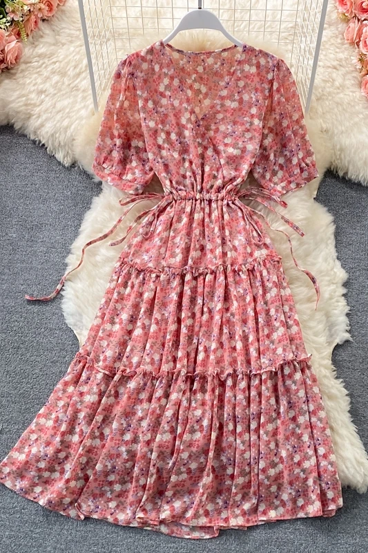 French Vintage Print Chiffon Dress 2021 summer new women's V-neck sweet casual long dress fashion office lady dress
French Vintage Print Chiffon Dress 2021 summer new women's V-neck sweet casual long dress fashion office lady dress