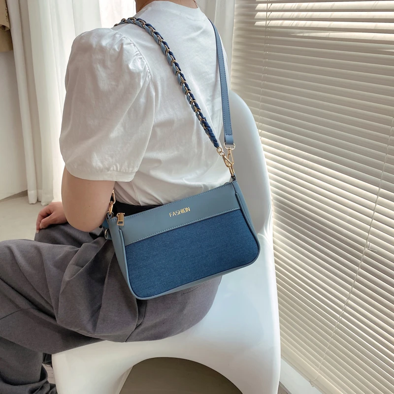 Женская джинсовая сумка в стиле пэчворк, новинка 2021, джинсовая сумка из мягкой искусственной кожи на цепочке, сумки на плечо со вставками, су... 
Женская джинсовая сумка в стиле пэчворк, новинка 2021, джинсовая сумка из мягкой искусственной кожи на цепочке, сумки на плечо со вставками, су...