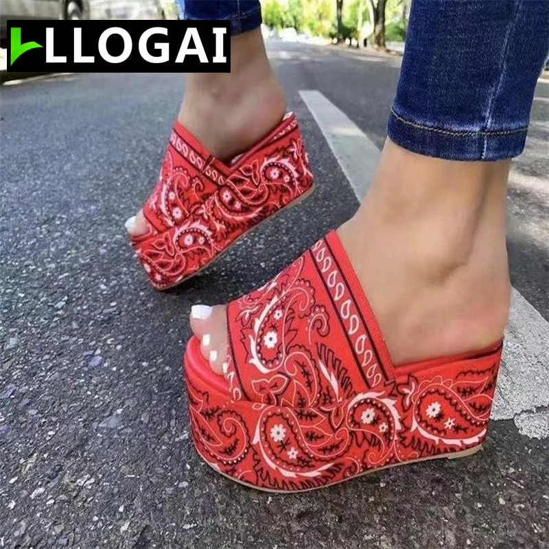 Women Slippers Slides for Woman Flowers 2021 Summer Home Sandals Flat Female Shoes Outdoor Platform Casual Flip Flops Sandalen
Women Slippers Slides for Woman Flowers 2021 Summer Home Sandals Flat Female Shoes Outdoor Platform Casual Flip Flops Sandalen