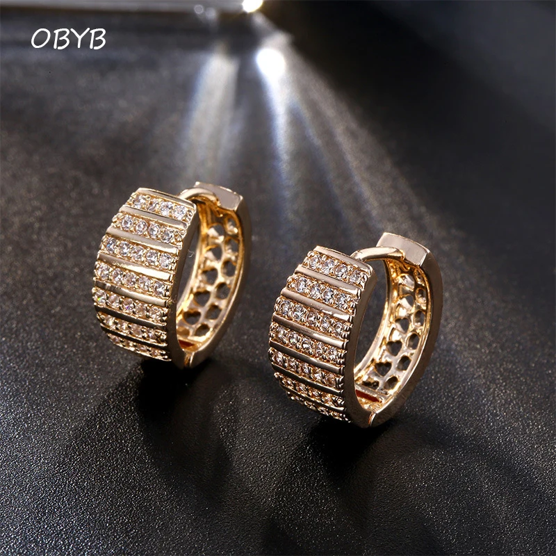 OBYB Luxury White Cubic Zircon Hollow Hoop Earrings for Women Fashion Punk Rose Gold Hugging Earrings Wedding Party Jewelry Gift
OBYB Luxury White Cubic Zircon Hollow Hoop Earrings for Women Fashion Punk Rose Gold Hugging Earrings Wedding Party Jewelry Gift