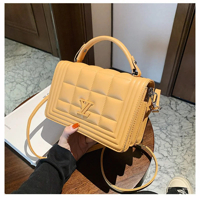 Handbags for Women 2022 New Famous Designer Brand All Match Fashion Embossing One Shoulder Bags Ladies Famous PU Party Purses
Handbags for Women 2022 New Famous Designer Brand All Match Fashion Embossing One Shoulder Bags Ladies Famous PU Party Purses