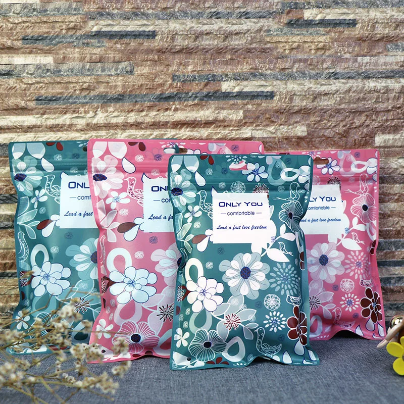 100Pcs/lot High-quality Flower Design Slide Zipper Bag Reclosable Women Underwear Silk Stockings Packing Gift Bag
100Pcs/lot High-quality Flower Design Slide Zipper Bag Reclosable Women Underwear Silk Stockings Packing Gift Bag