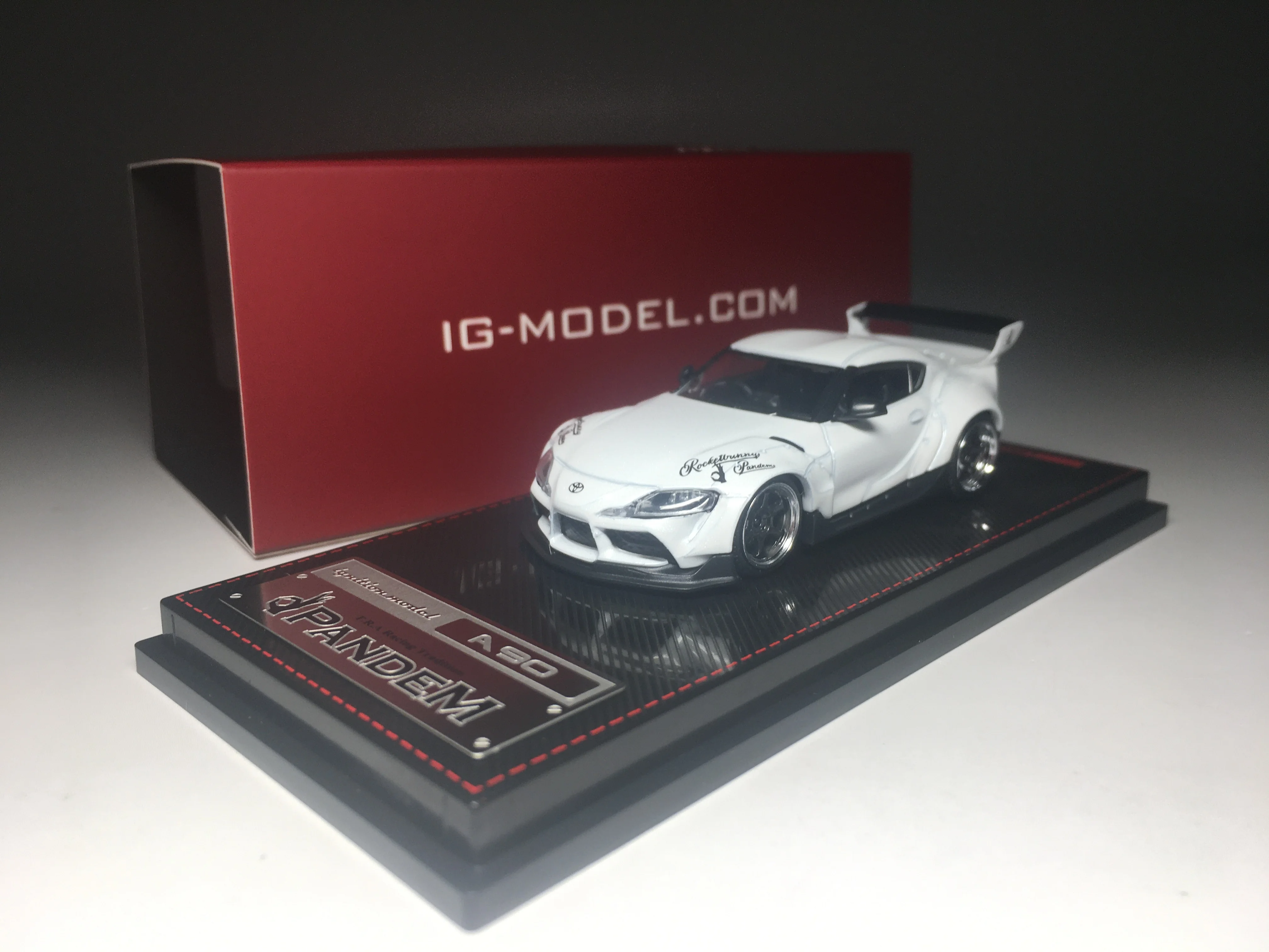 ignition model 1/64 Toyota Supra A90 Pandem V1 IG2333 Die Cast Model Car Collection Limited
ignition model 1/64 Toyota Supra A90 Pandem V1 IG2333 Die Cast Model Car Collection Limited