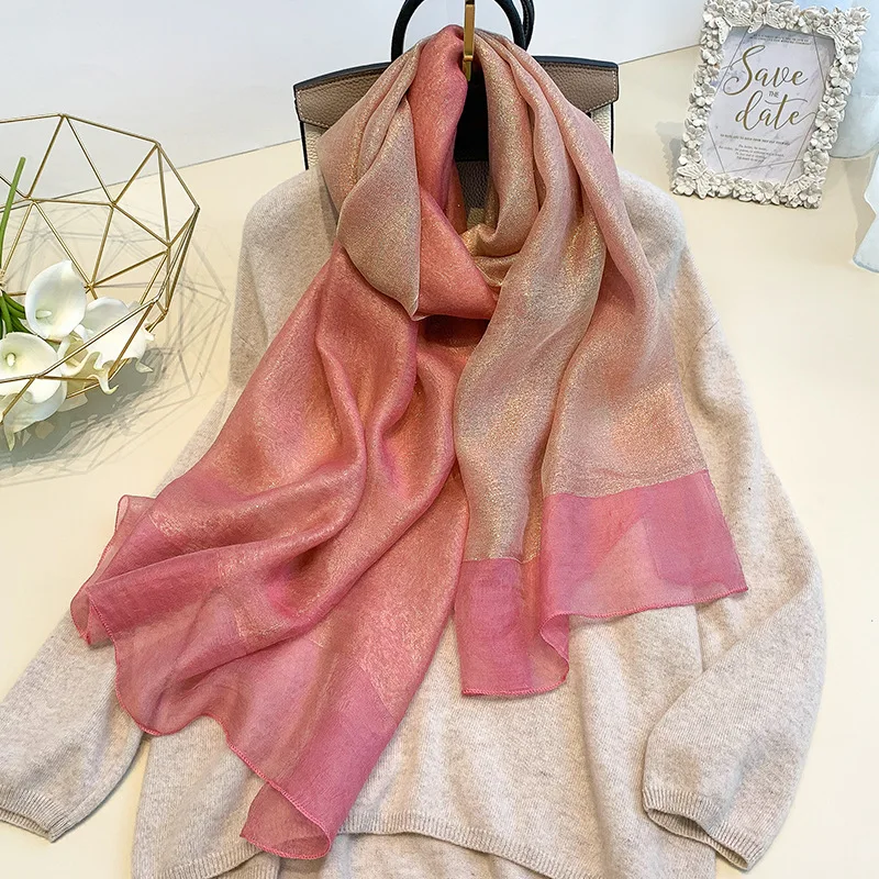 Spring and Autumn New Korean Version of the Color Block Scarf Female South Korea Sweet Fashion Shawls Hipster Warm Thick Scarf
Spring and Autumn New Korean Version of the Color Block Scarf Female South Korea Sweet Fashion Shawls Hipster Warm Thick Scarf