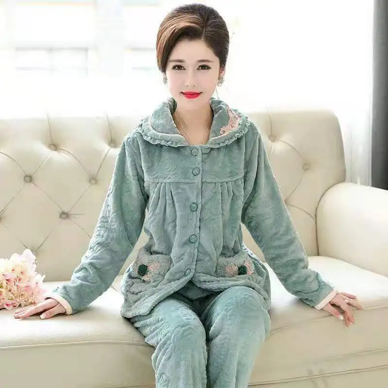 M-4XL Flannel Winter Pajamas Sets For Women Thick Warm Plus Size Home Clothes Turn-Down Collar 2Piece/Set Pyjamas Su
M-4XL Flannel Winter Pajamas Sets For Women Thick Warm Plus Size Home Clothes Turn-Down Collar 2Piece/Set Pyjamas Su