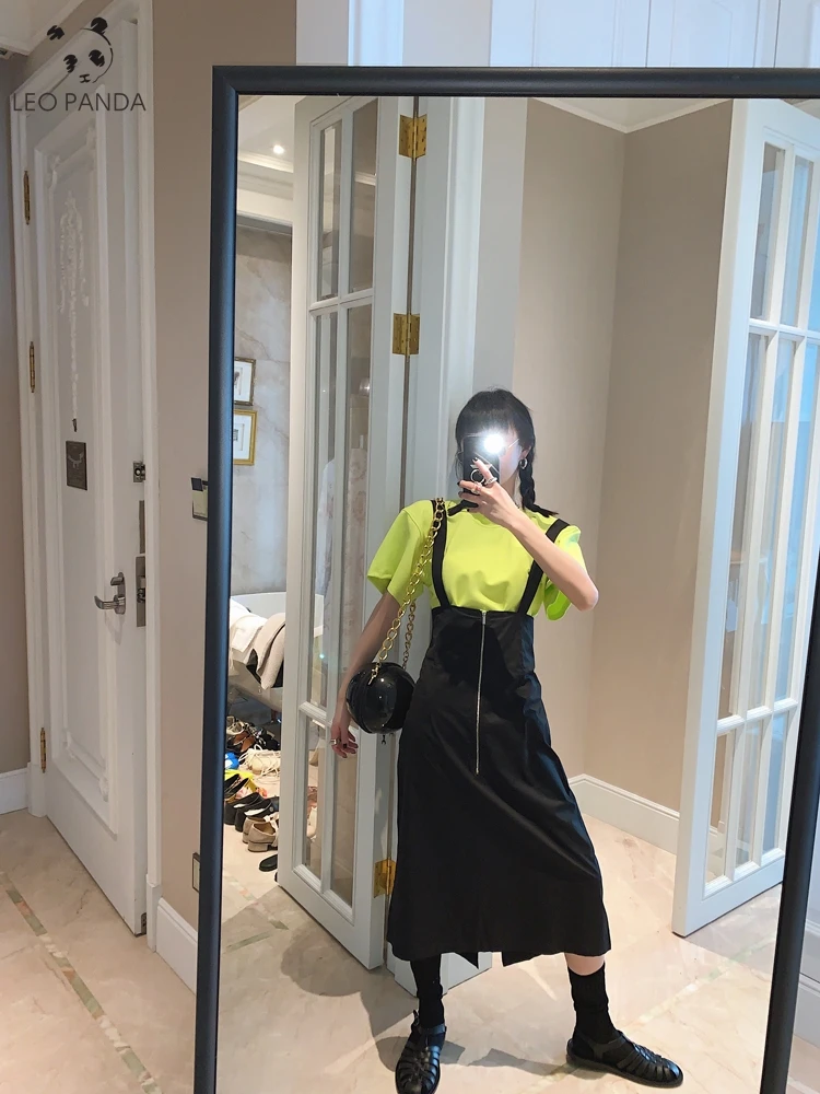 2020 Luxe Summer Long Skirt With Straps Women Zipper Skirts Plus Size Long High Waist Pencil Skirt Female Skirts Womens
2020 Luxe Summer Long Skirt With Straps Women Zipper Skirts Plus Size Long High Waist Pencil Skirt Female Skirts Womens