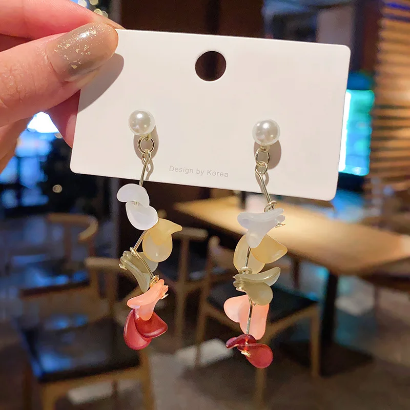 Wholesale Sterling Silvers Needle Contrast Earrings Petal Pearl Stud Earrings Women's Long Earrings Dropshipping Jewelry Fashion
Wholesale Sterling Silvers Needle Contrast Earrings Petal Pearl Stud Earrings Women's Long Earrings Dropshipping Jewelry Fashion
