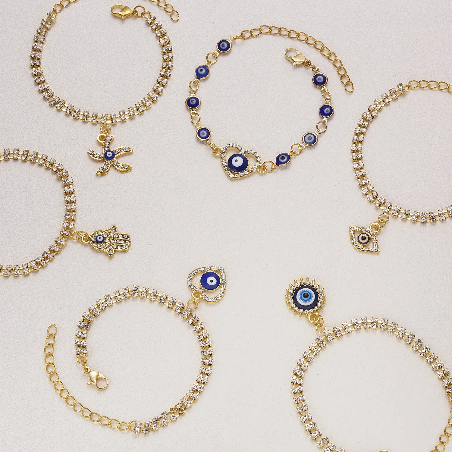 2022 Trendy Evil Eye Bracelet For Women Couple Crystal Chain Heart Round Cat Shaped Boho Jewelry Friends Family Lucky Charm Gift
2022 Trendy Evil Eye Bracelet For Women Couple Crystal Chain Heart Round Cat Shaped Boho Jewelry Friends Family Lucky Charm Gift