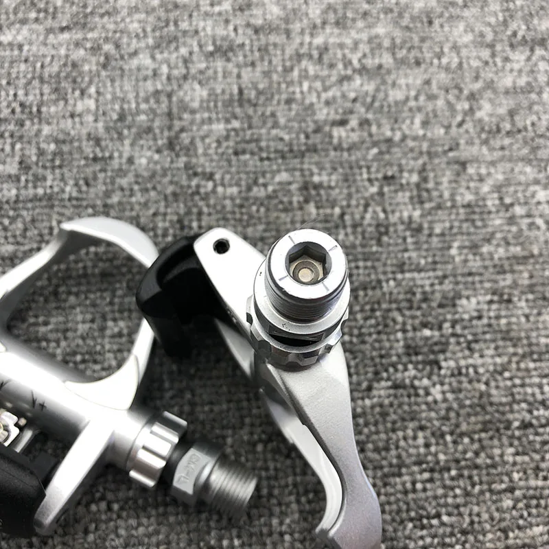 Cycling Road Bike Bicycle Self-locking Clip In Pedals Ultralight Aluminum Alloy 2 Sealed Bearing Bicycle Part
Cycling Road Bike Bicycle Self-locking Clip In Pedals Ultralight Aluminum Alloy 2 Sealed Bearing Bicycle Part