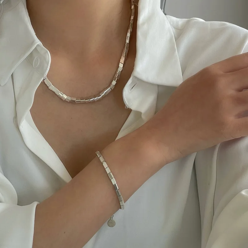 Elegant Punk Style 925 Sterling Silver Square Bamboo Clavicle Chain Jewelry for Women Girl Party Gifts chokers Necklaces
Elegant Punk Style 925 Sterling Silver Square Bamboo Clavicle Chain Jewelry for Women Girl Party Gifts chokers Necklaces