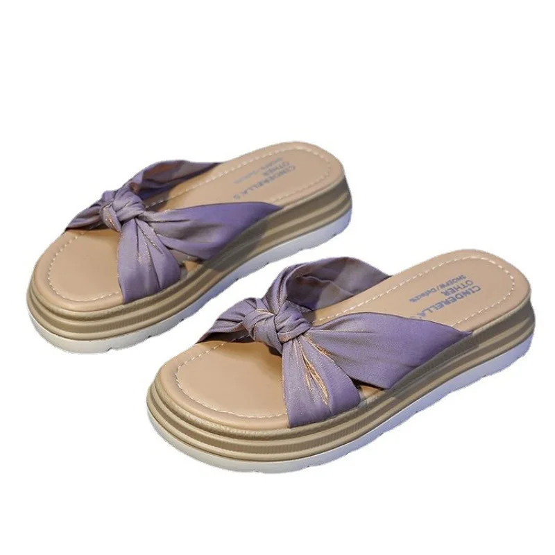 2021 Summer New Fairy Style Sandals Women's Thick Bottom Muffin Beach Shoes Casual Bow Slippers Women's Outer Wear A705
2021 Summer New Fairy Style Sandals Women's Thick Bottom Muffin Beach Shoes Casual Bow Slippers Women's Outer Wear A705