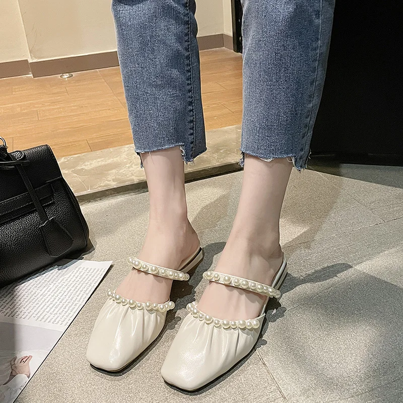 Shoes Woman 2021 Slippers Summer Luxury Slides String Bead Cover Toe Pantofle Low Designer Soft New Basic PU Rubber Square heel
Shoes Woman 2021 Slippers Summer Luxury Slides String Bead Cover Toe Pantofle Low Designer Soft New Basic PU Rubber Square heel