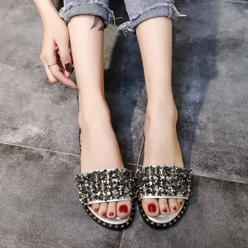 Female Shoes Slippers Casual Low Glitter Slides Summer Clogs Woman 2021 Luxury Soft Jelly Flat Beach Hoof Heels Crystal Fashion
Female Shoes Slippers Casual Low Glitter Slides Summer Clogs Woman 2021 Luxury Soft Jelly Flat Beach Hoof Heels Crystal Fashion