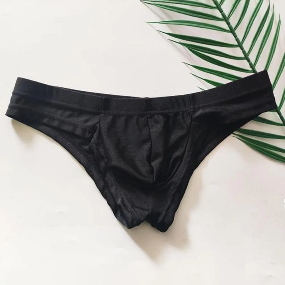 New Mens Underwear T-Back G-String Briefs Sexy Breathable Tangas Thong Lingerie High Quality Erotic Soft Briefs Costume
New Mens Underwear T-Back G-String Briefs Sexy Breathable Tangas Thong Lingerie High Quality Erotic Soft Briefs Costume