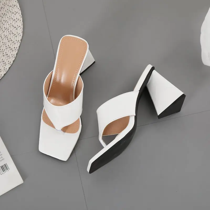 WHNB 2021 Women Summer Sandals Slippers Strange Heels Mules Women High-heeled Slippers Ladies Slip on Party Nightclub Slippers
WHNB 2021 Women Summer Sandals Slippers Strange Heels Mules Women High-heeled Slippers Ladies Slip on Party Nightclub Slippers