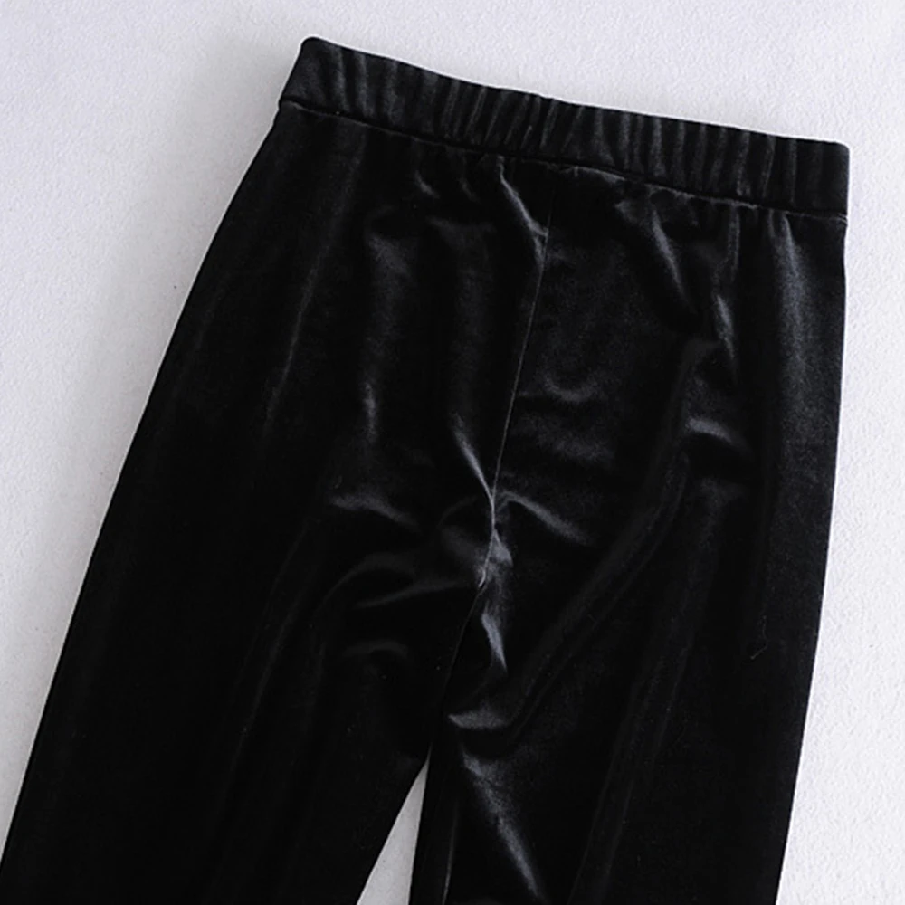 Ladies gold velvet black mopping trousers retro casual straight-leg pants fashion wild wide-leg high-waist pants
Ladies gold velvet black mopping trousers retro casual straight-leg pants fashion wild wide-leg high-waist pants