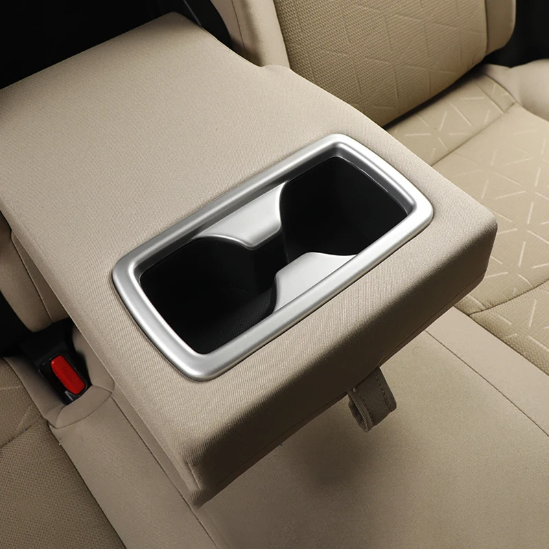 Для Toyota RAV4 2019 2020 2021 2022 2023 2024 RAV 4 XA50 Гибридный ABS Автомобильный задний ряд держателя стакана для воды крышка отделочные аксессуары
Для Toyota RAV4 2019 2020 2021 2022 2023 2024 RAV 4 XA50 Гибридный ABS Автомобильный задний ряд держателя стакана для воды крышка отделочные аксессуары
