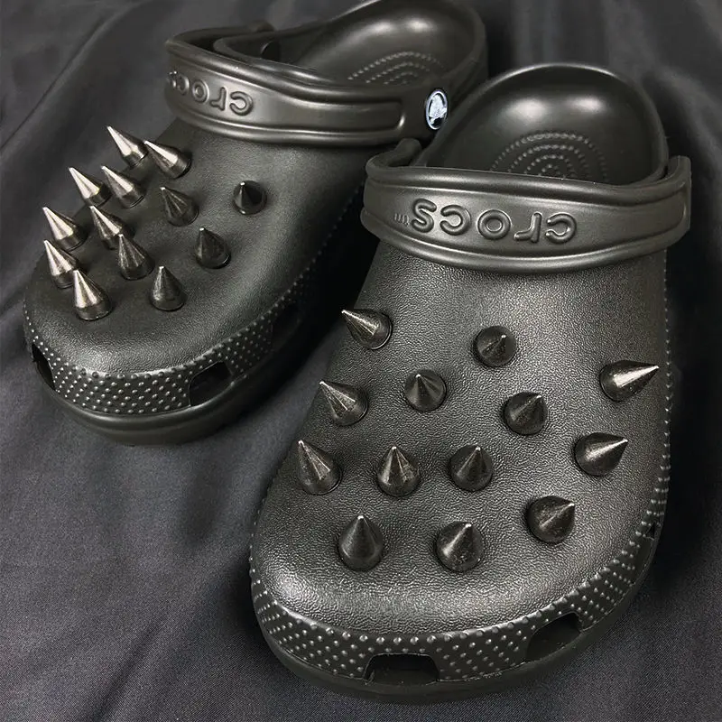 Metal Punk Corc Charms Designer Vintage Rivet DIY Shoe Decoration Buttons Ready Clogs Shoe Buckle Fashion Shoe Charms for Street
Metal Punk Corc Charms Designer Vintage Rivet DIY Shoe Decoration Buttons Ready Clogs Shoe Buckle Fashion Shoe Charms for Street