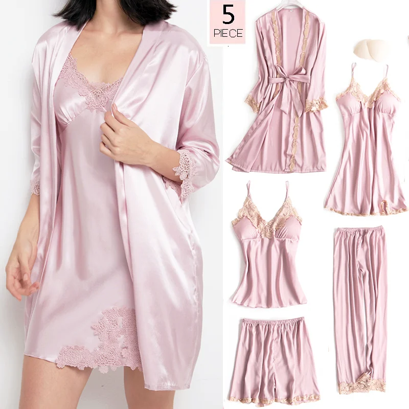 2022 5PCS Sleepwear Female Pajamas Set Satin Pyjamamas Sexy Lace Patchwork Bridal Wedding Nightwear Rayon Home Wear Nighty&Robe
2022 5PCS Sleepwear Female Pajamas Set Satin Pyjamamas Sexy Lace Patchwork Bridal Wedding Nightwear Rayon Home Wear Nighty&Robe
