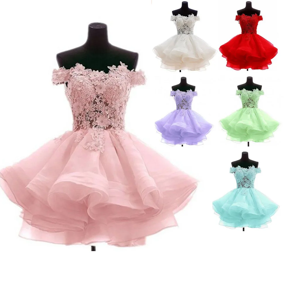 Off the Shoulder Pink Homecoming Dresses 3D Appliques Floral Short Evening Gowns Ruffle Tulle Formal Party Robe De Soiree
Off the Shoulder Pink Homecoming Dresses 3D Appliques Floral Short Evening Gowns Ruffle Tulle Formal Party Robe De Soiree