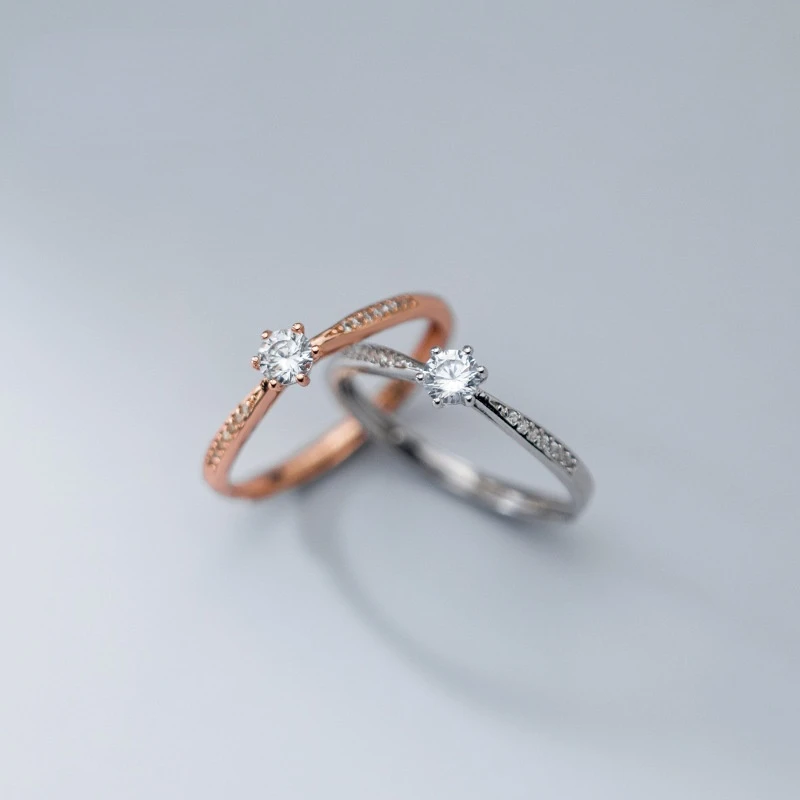 925 Sterling Silver Couple Ring,Inner Round Zircon Rings For Women Wedding Party Fine Jewelry Gift
925 Sterling Silver Couple Ring,Inner Round Zircon Rings For Women Wedding Party Fine Jewelry Gift
