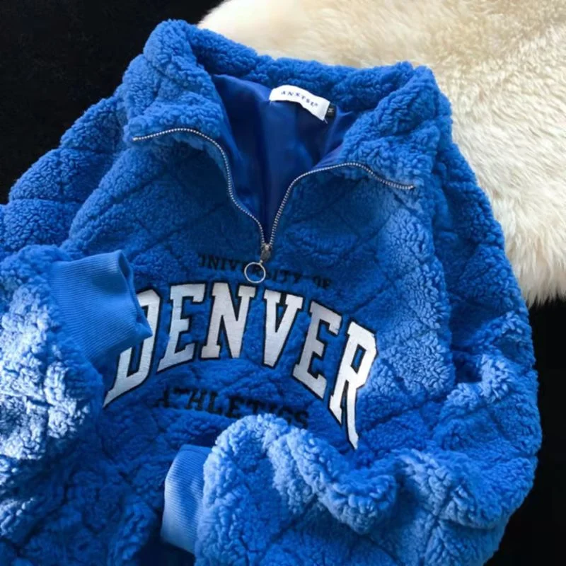 Blue Rhombic Plaid Letter Embroidery Pullover Coats and Jackets Women Polo Collar Student Jacket Vintage Winter French Fashion
Blue Rhombic Plaid Letter Embroidery Pullover Coats and Jackets Women Polo Collar Student Jacket Vintage Winter French Fashion