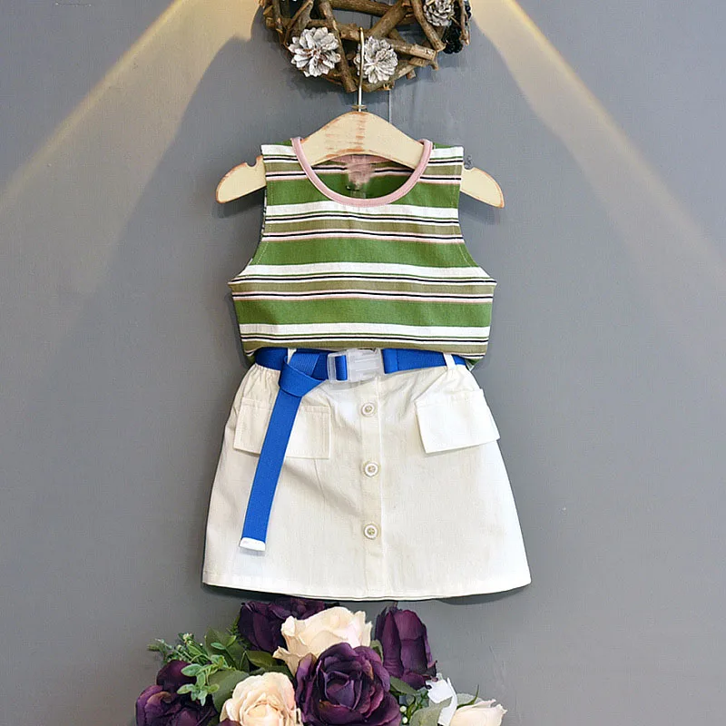 Summer Girls Children'S Clothing Set European American Street Style Color Striped Vest+Skirt Button Pocket Decoration Baby Suit
Summer Girls Children'S Clothing Set European American Street Style Color Striped Vest+Skirt Button Pocket Decoration Baby Suit