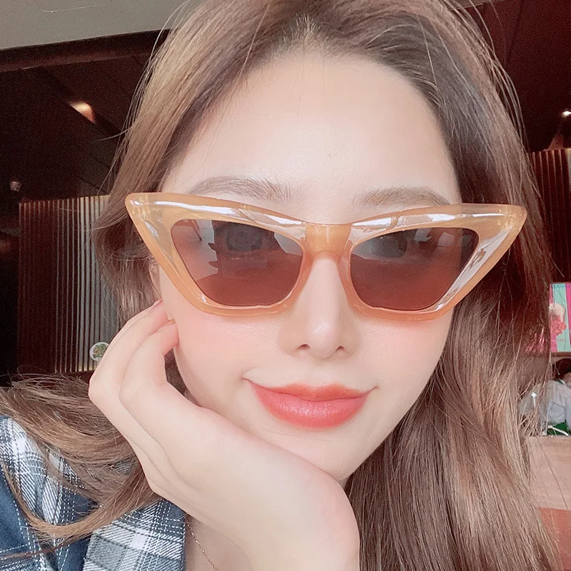 New Fashion Rectangle Sunglasses Women Brand Designer Vintage Cat Eye Leopard/Black Eyeglasses Sun Shades Glasses Female UV400
New Fashion Rectangle Sunglasses Women Brand Designer Vintage Cat Eye Leopard/Black Eyeglasses Sun Shades Glasses Female UV400