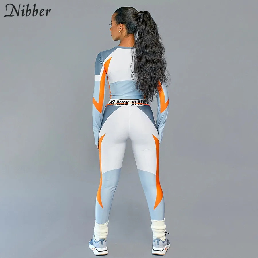 Nibber autumn Patchwork Sportswear tops leggingss 2piece sets women full sleeve crop tops jogging Tee shirts casual pants suits 
Nibber autumn Patchwork Sportswear tops leggingss 2piece sets women full sleeve crop tops jogging Tee shirts casual pants suits